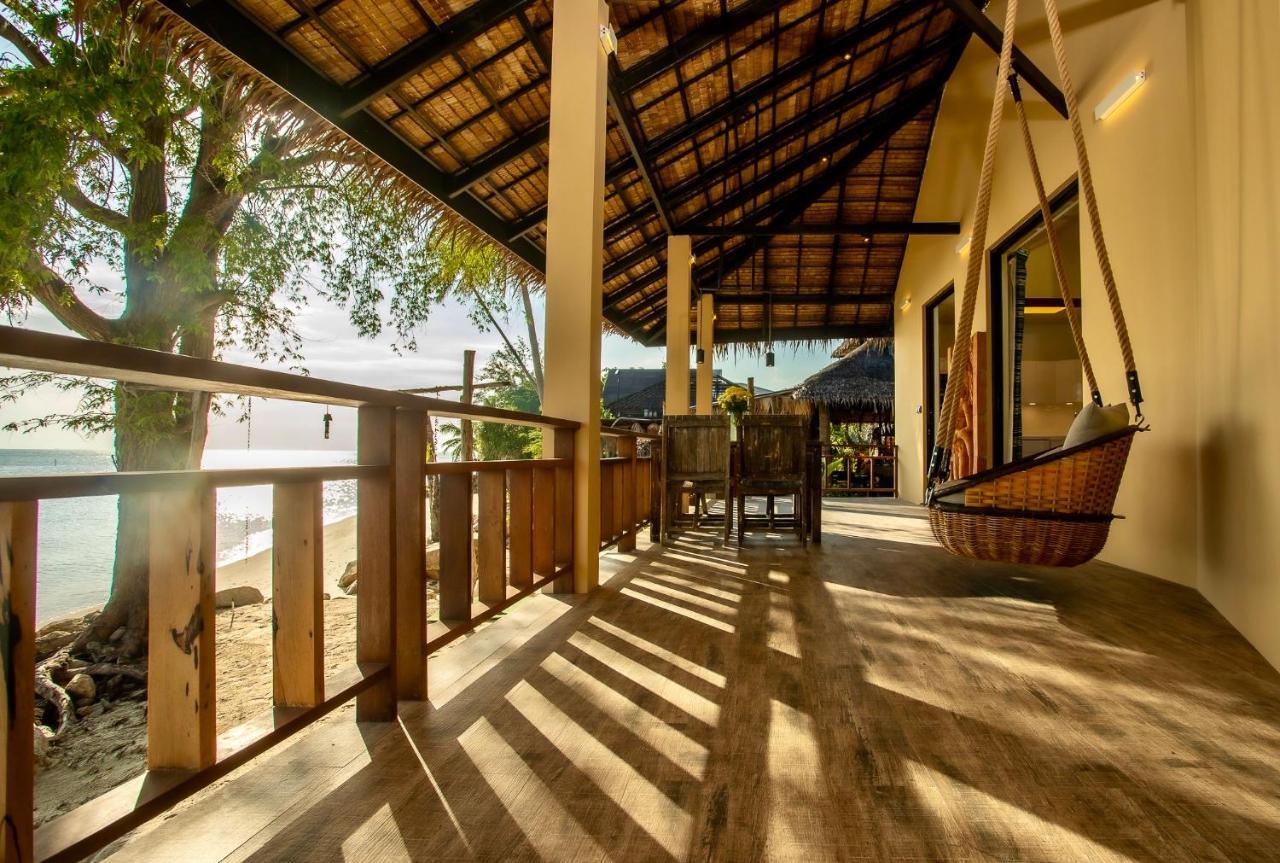 Absolute Beachfront Villas Баан Тай Екстериор снимка