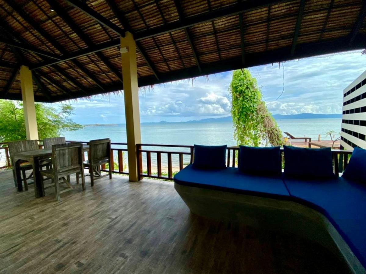 Absolute Beachfront Villas Баан Тай Екстериор снимка