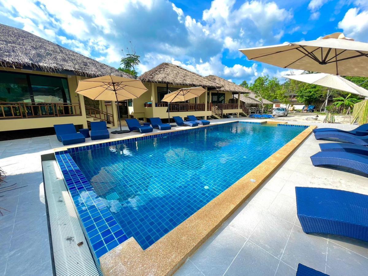 Absolute Beachfront Villas Баан Тай Екстериор снимка